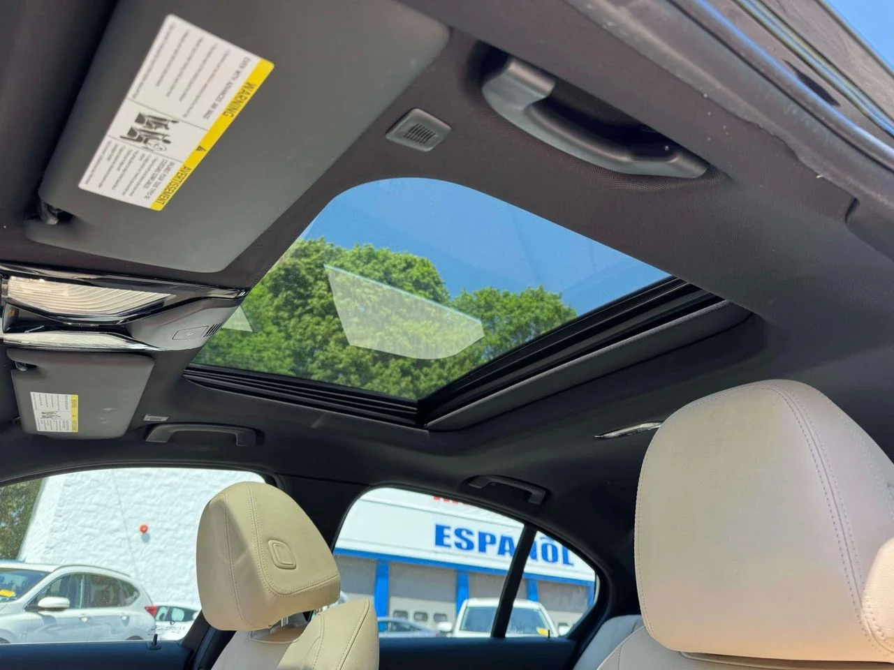 Used 2020 Jet Black BMW xDrive image 23