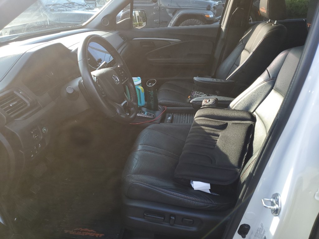Used 2022 Platinum White Pearl Honda TrailSport image 7