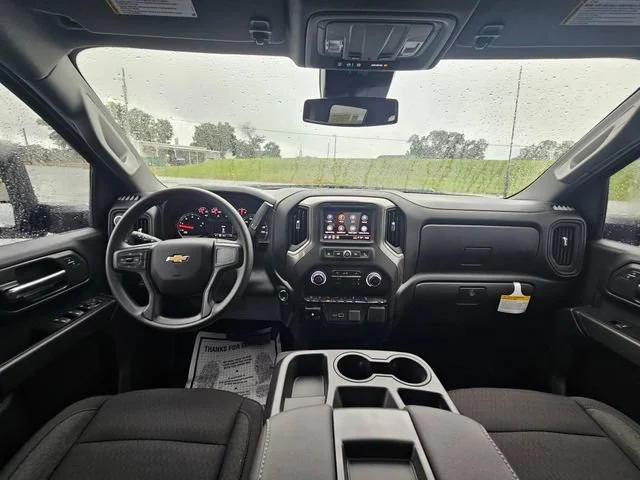2026 Chevrolet Silverado 2500 HD Custom - Photo 12