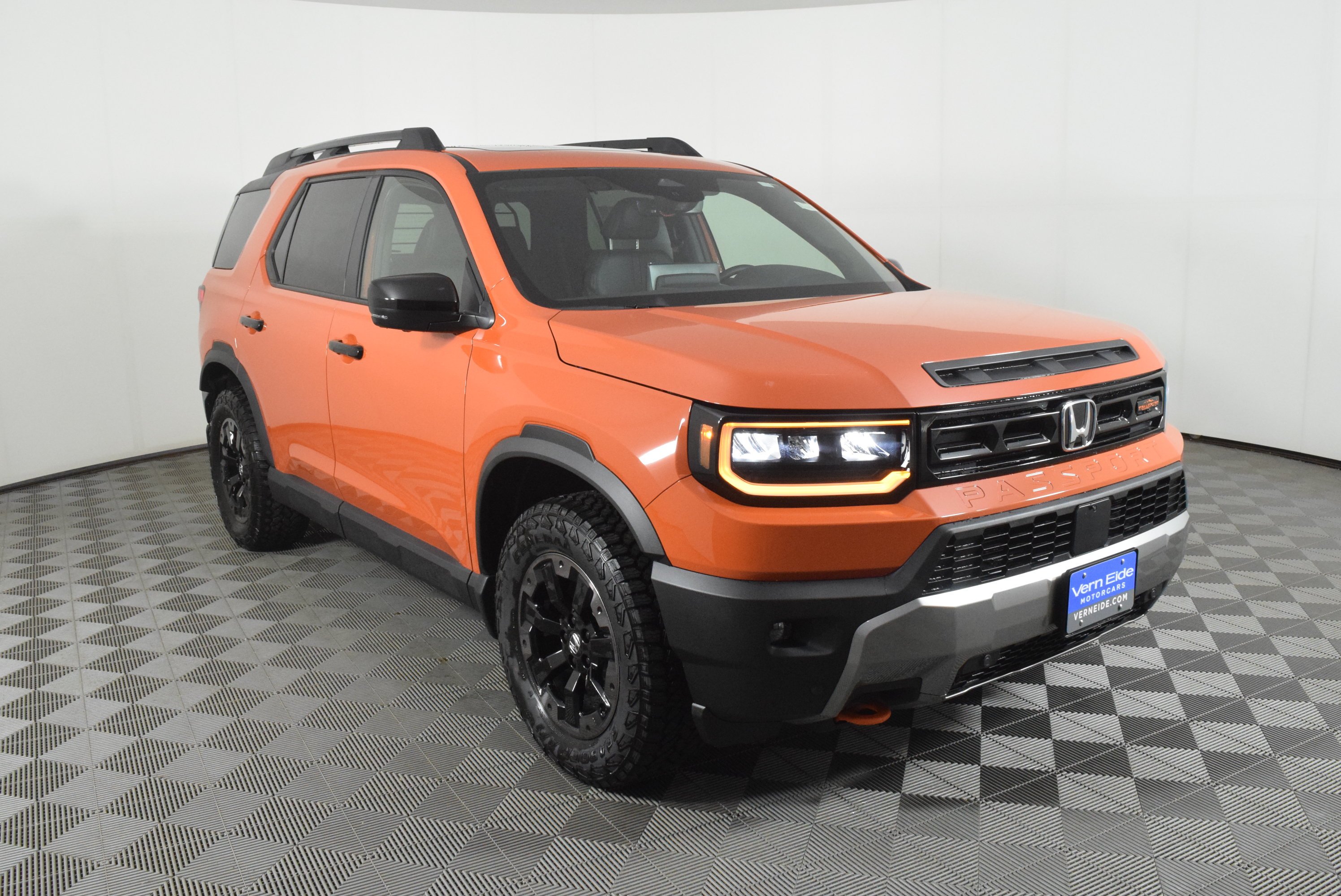 New 2026 Sunset Orange Honda TrailSport Elite image 4