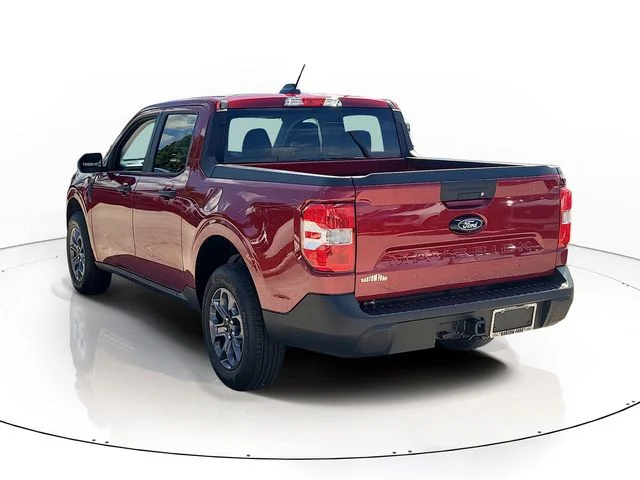 New 2026 Ruby Red Metallic Ford XLT image 7