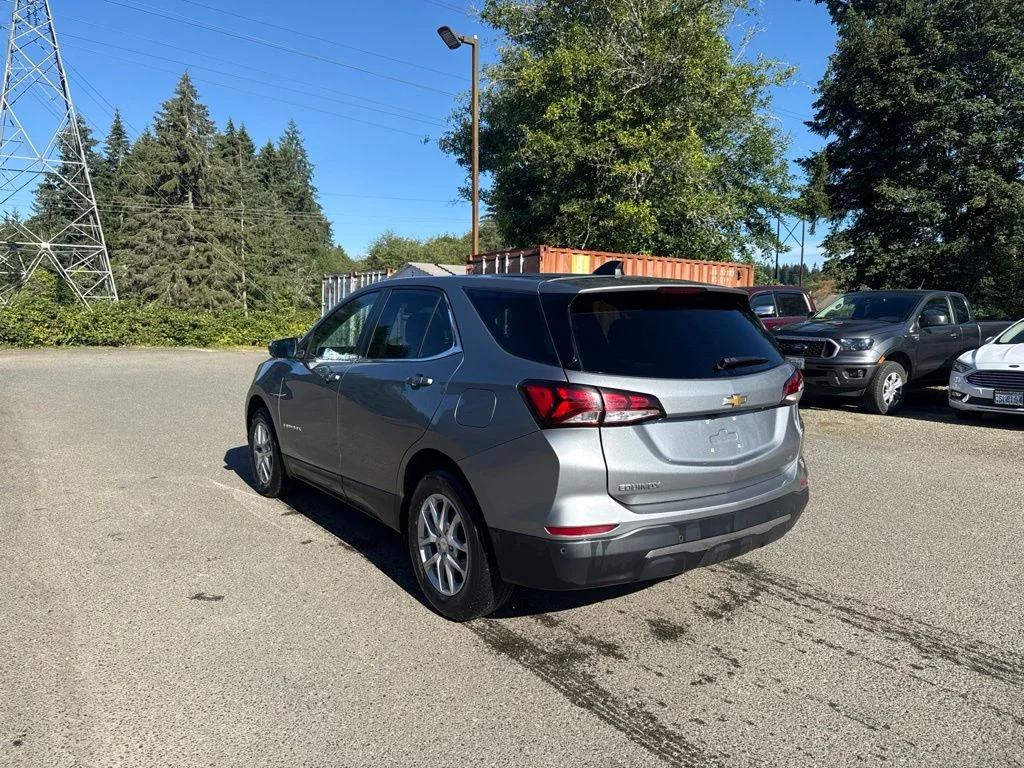 Used 2024 Sterling Gray Metallic Chevrolet LT image 4