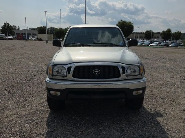 Used 2004 Gray Toyota PreRunner image 8