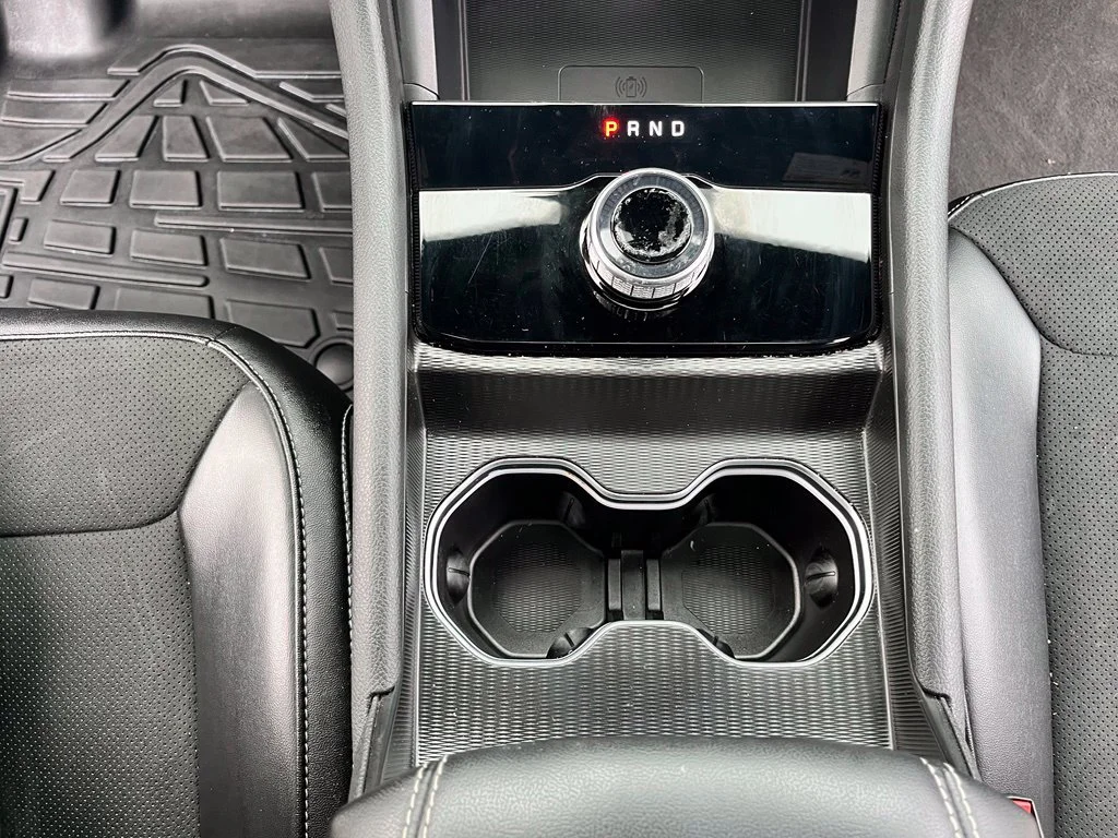 Used 2025 Black Jeep Altitude X image 28
