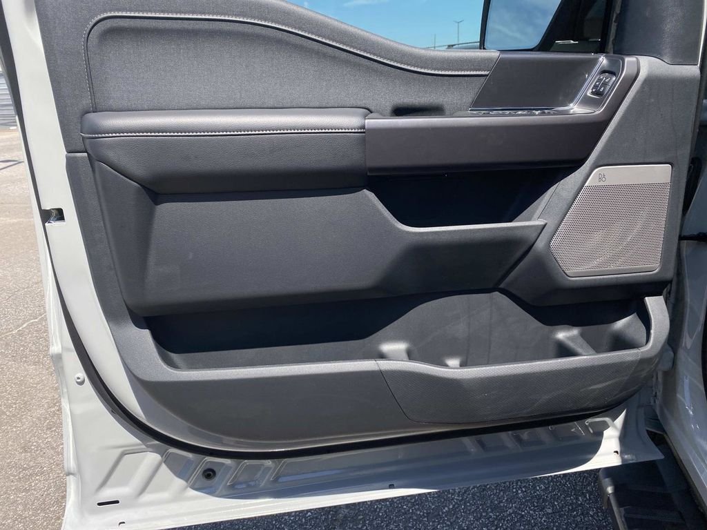 New 2026 Avalanche Ford Lariat® image 12