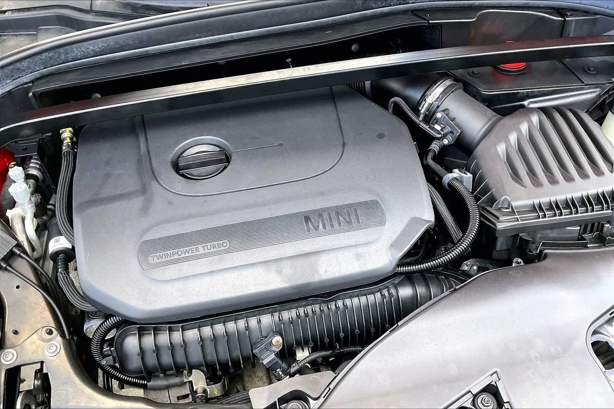 Used 2023 Red MINI Cooper S image 33