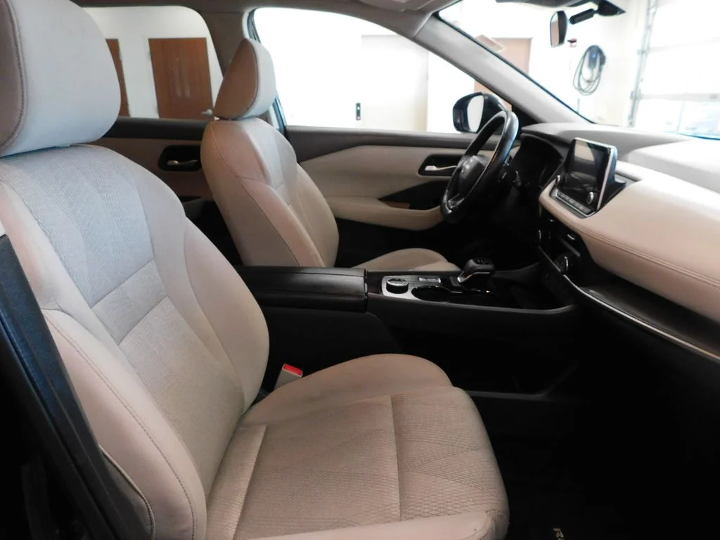 Certified Used 2025 Super Black Nissan SV image 54