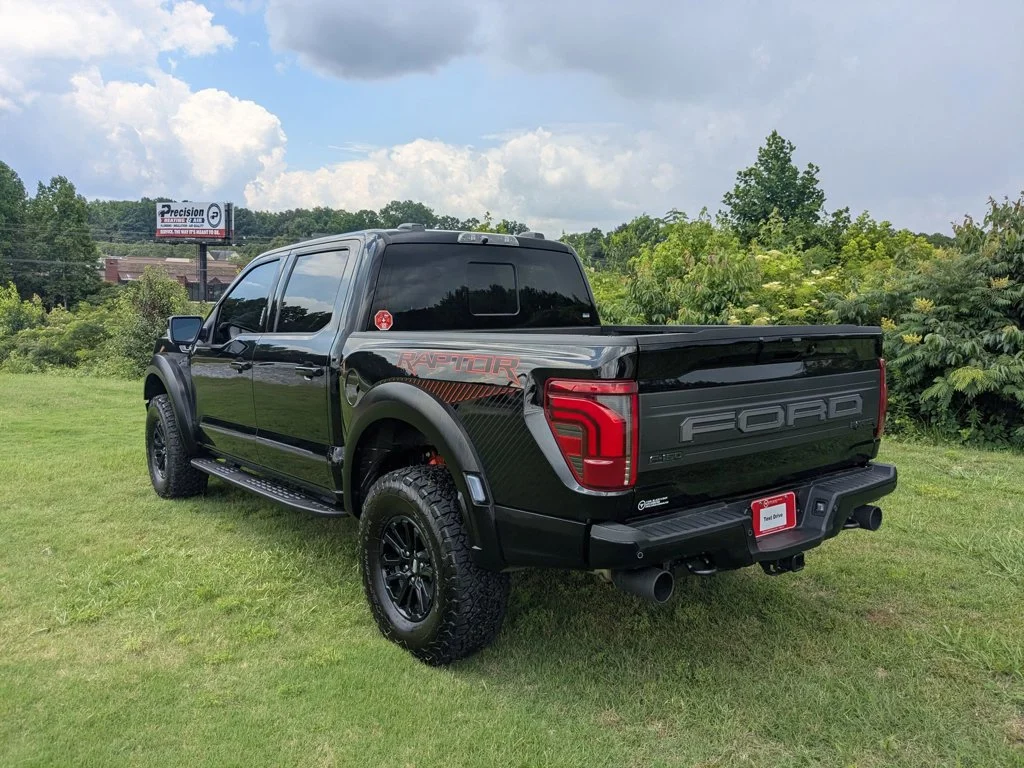 Used 2026  Ford Raptor image 7