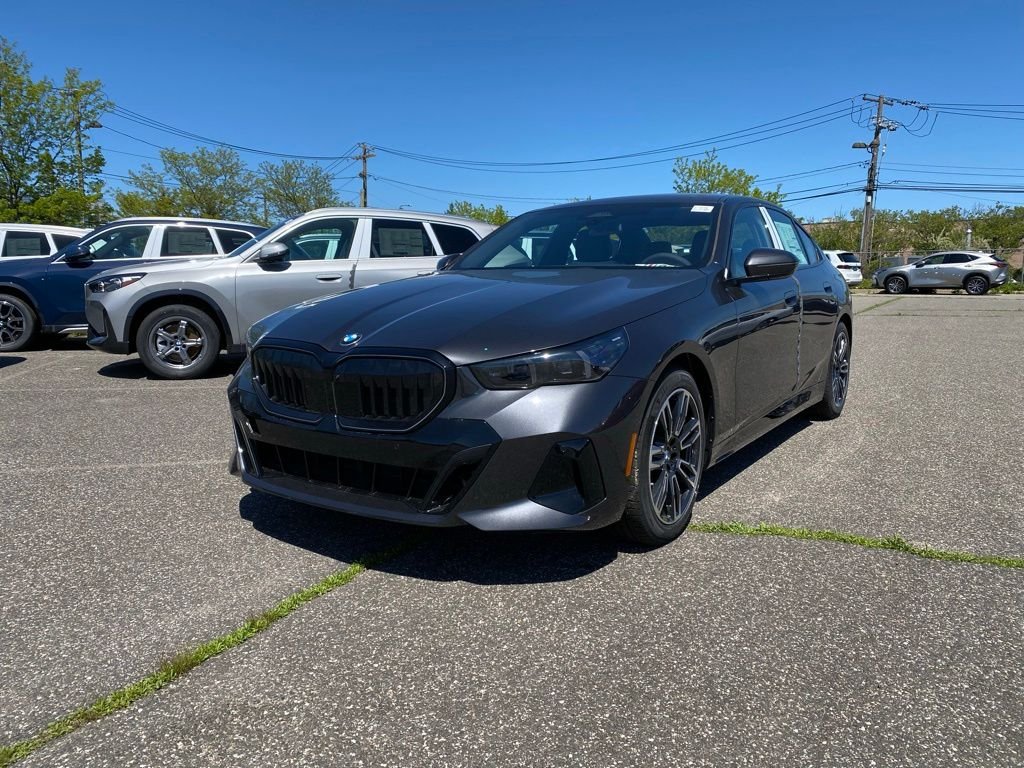 2027 BMW 5 Series 540i xDrive Sedan's photo