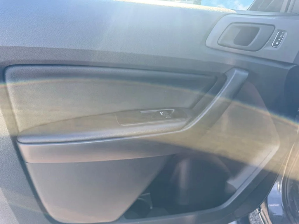 Used 2019 Gray Ford XL image 5
