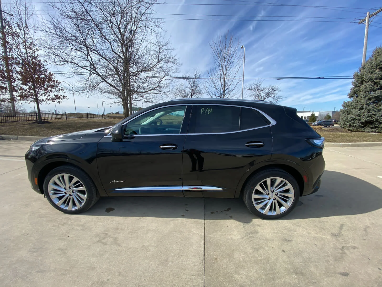 New 2026 Ebony Twilight Metallic Buick Avenir image 9