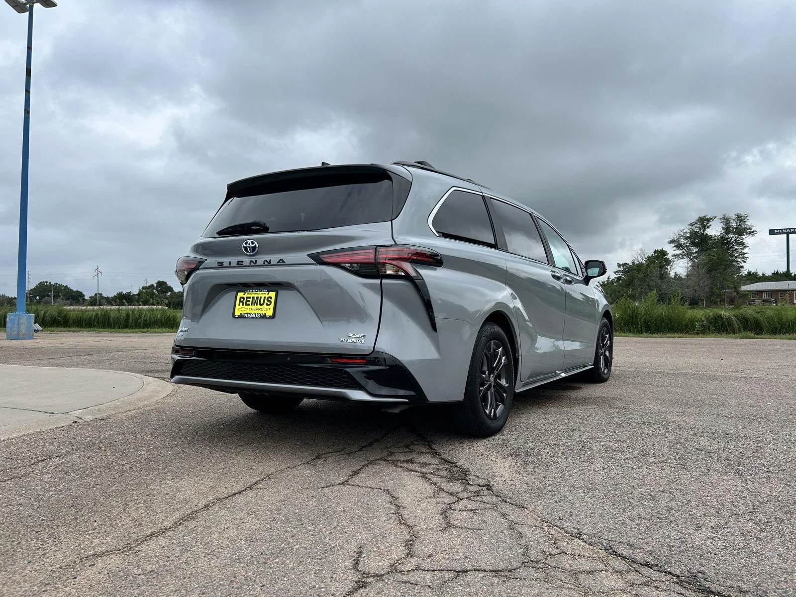 Used 2024  Toyota XSE image 7