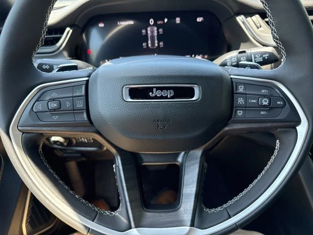 New 2026 Silver Jeep Limited image 31