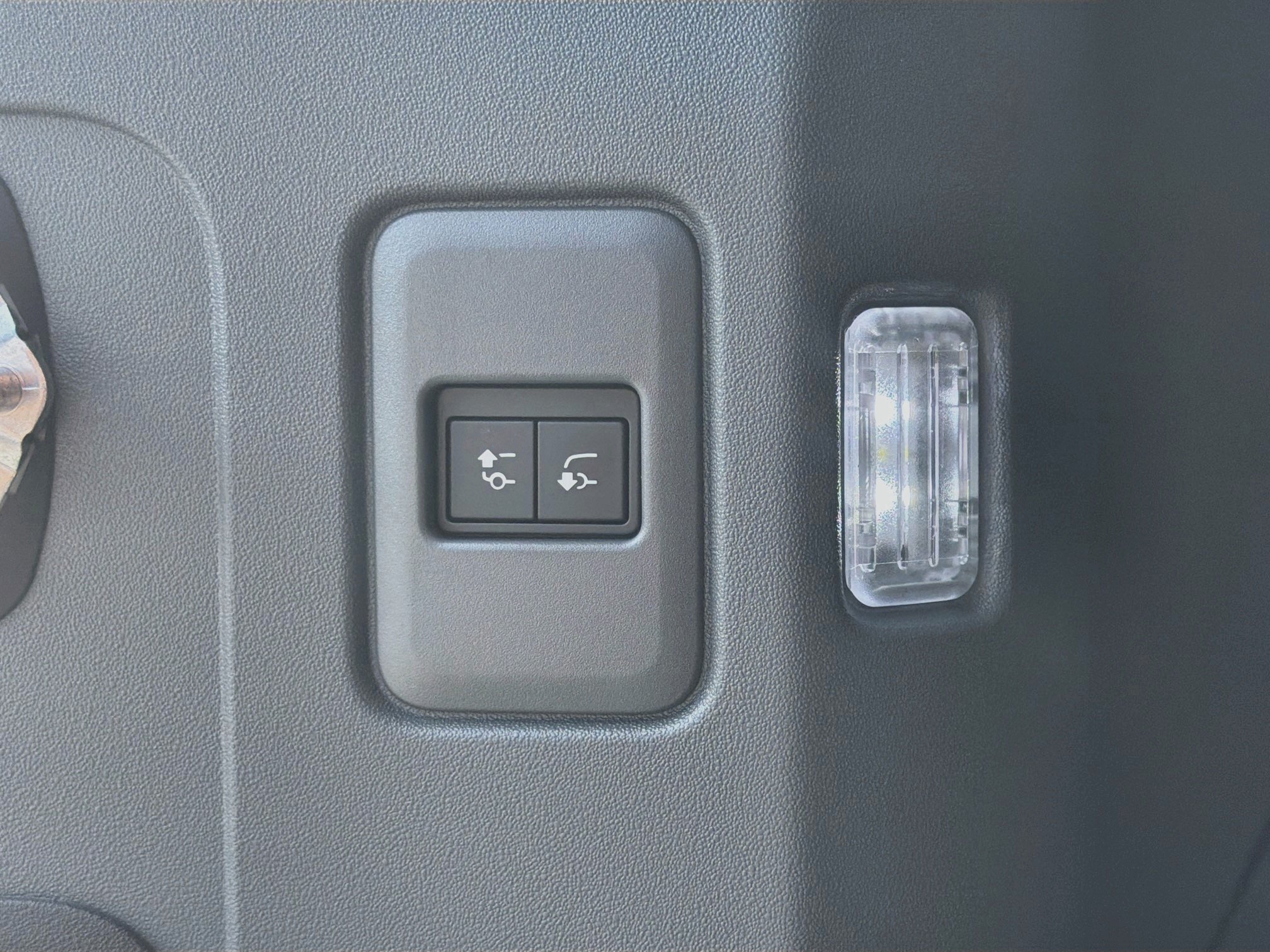 New 2026 Borasco Grey Land Rover X-Dynamic SE image 44