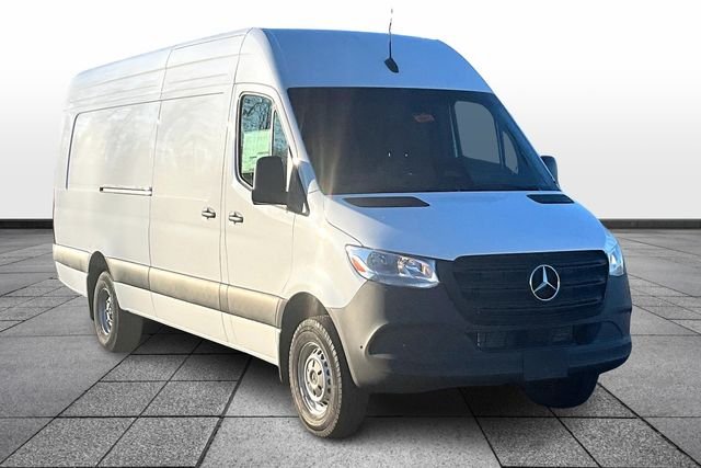 2025 Mercedes-Benz Sprinter 3500 Cargo 170 WB