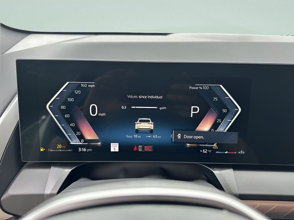 New 2026 Alpine White BMW 30 xDrive image 19
