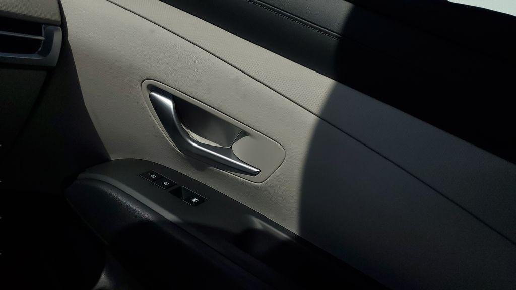 2026 Hyundai Tucson Blue SE - Photo 13