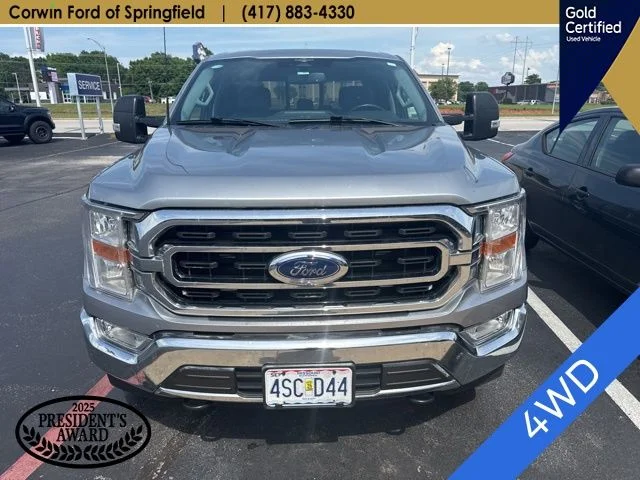 Used 2023 Iconic Silver Metallic Ford XLT image 2