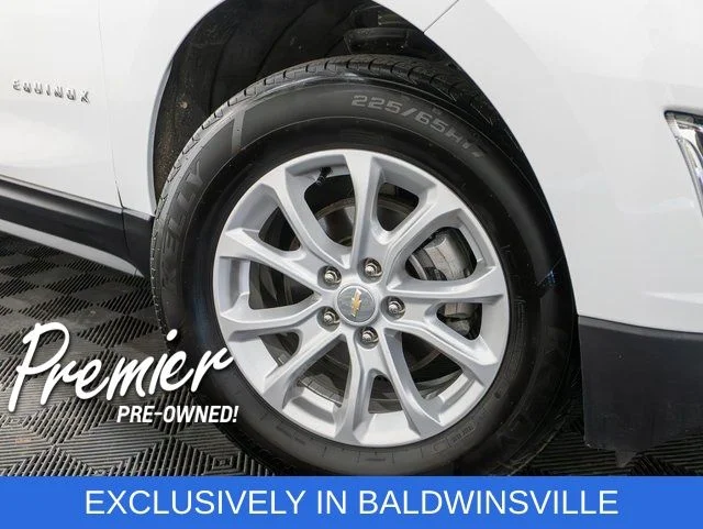 Used 2021 White Chevrolet LT image 8