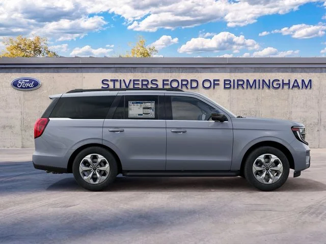 New 2027 Gray Ford Active image 8