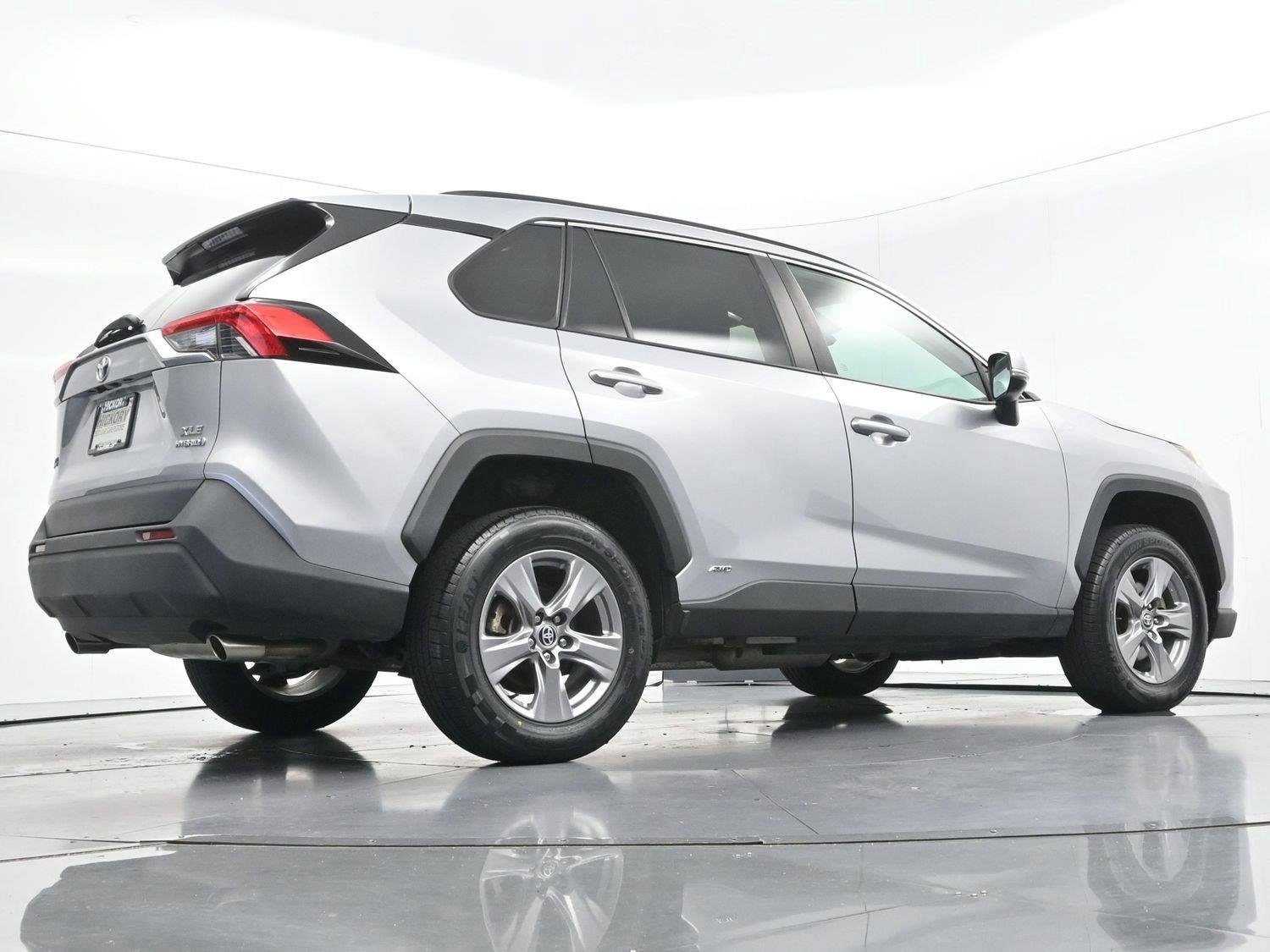 Used 2023 Silver Sky Metallic Toyota XLE image 50