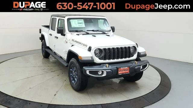 2026 Jeep Gladiator 85th Anniversary Edition Auto's photo