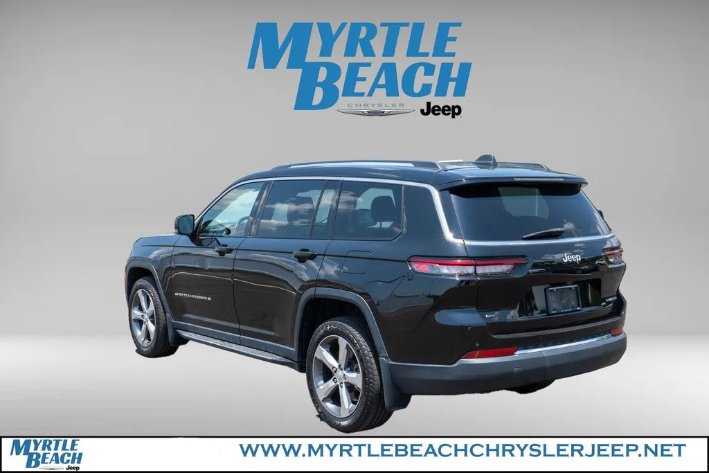 Certified Used 2021 Diamond Black Jeep Limited image 4