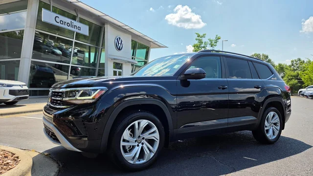 2023 Volkswagen Atlas 3.6L V6 SE w/Technology