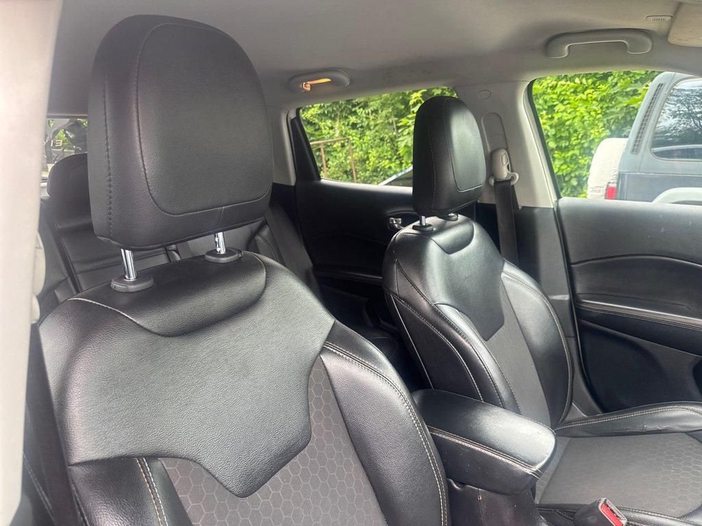 Used 2020 White Jeep Latitude image 15