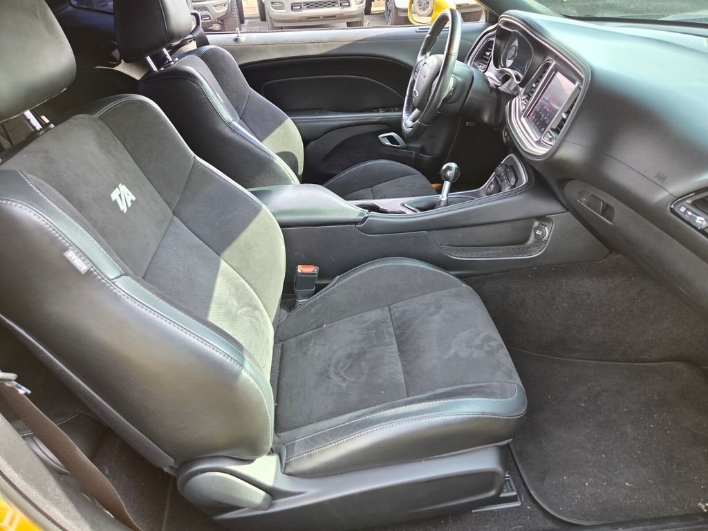 Used 2021 Gold Dodge R/T Scat Pack Widebody image 17