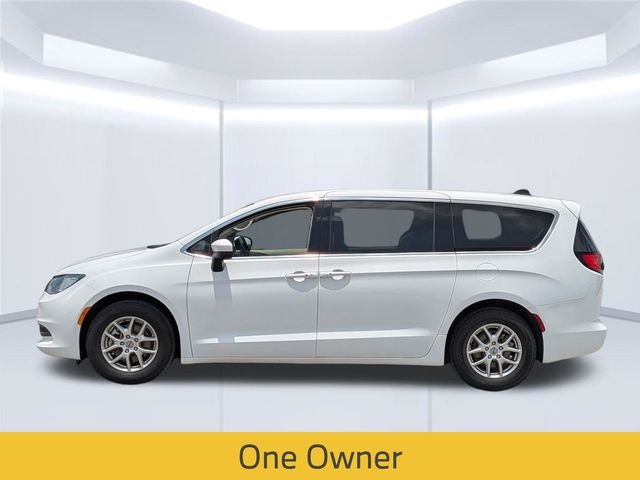 Used 2023 White Chrysler LX image 2