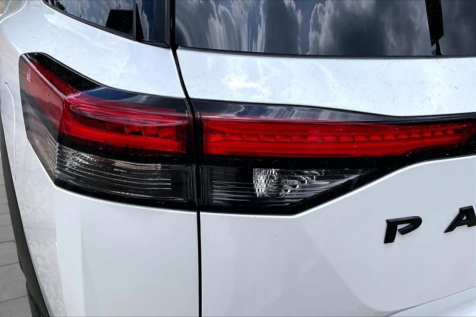 New 2026 Everest White Pearl Tricoat Nissan Rock Creek image 12