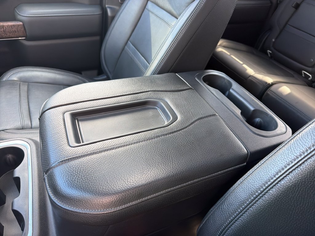 Used 2020 White GMC Denali image 21