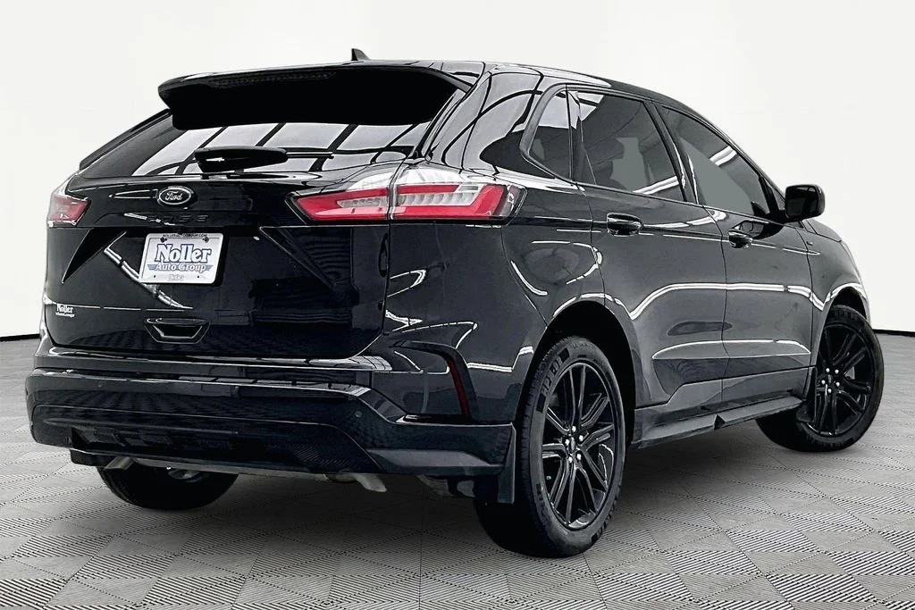 Certified 2024 Ford Edge ST-Line with VIN 2FMPK4J96RBB26870 for sale in Kansas City