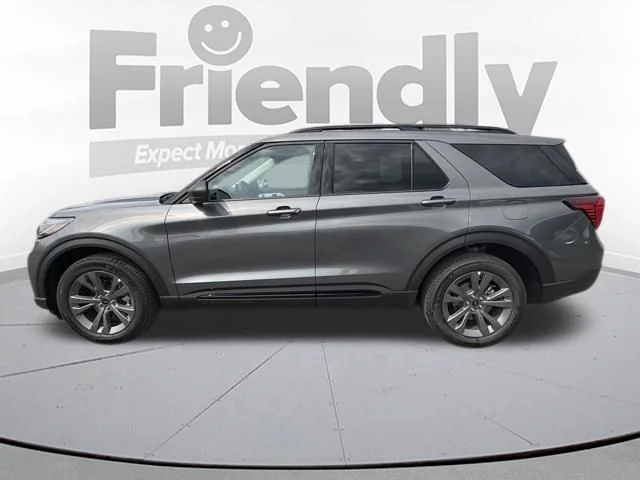 Used 2026 Gray Ford Active image 3