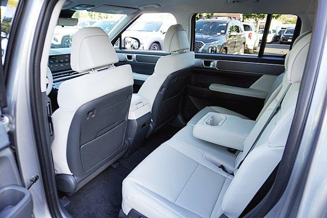 New 2026 Silver Hyundai SEL image 22