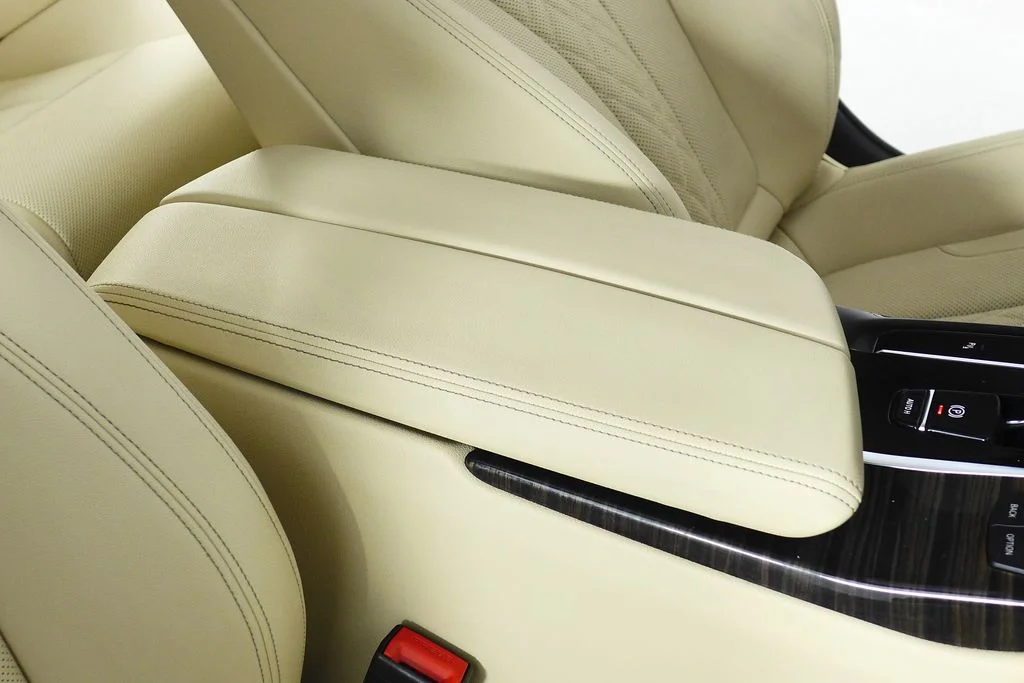 Used 2023 Gray BMW 530i image 16