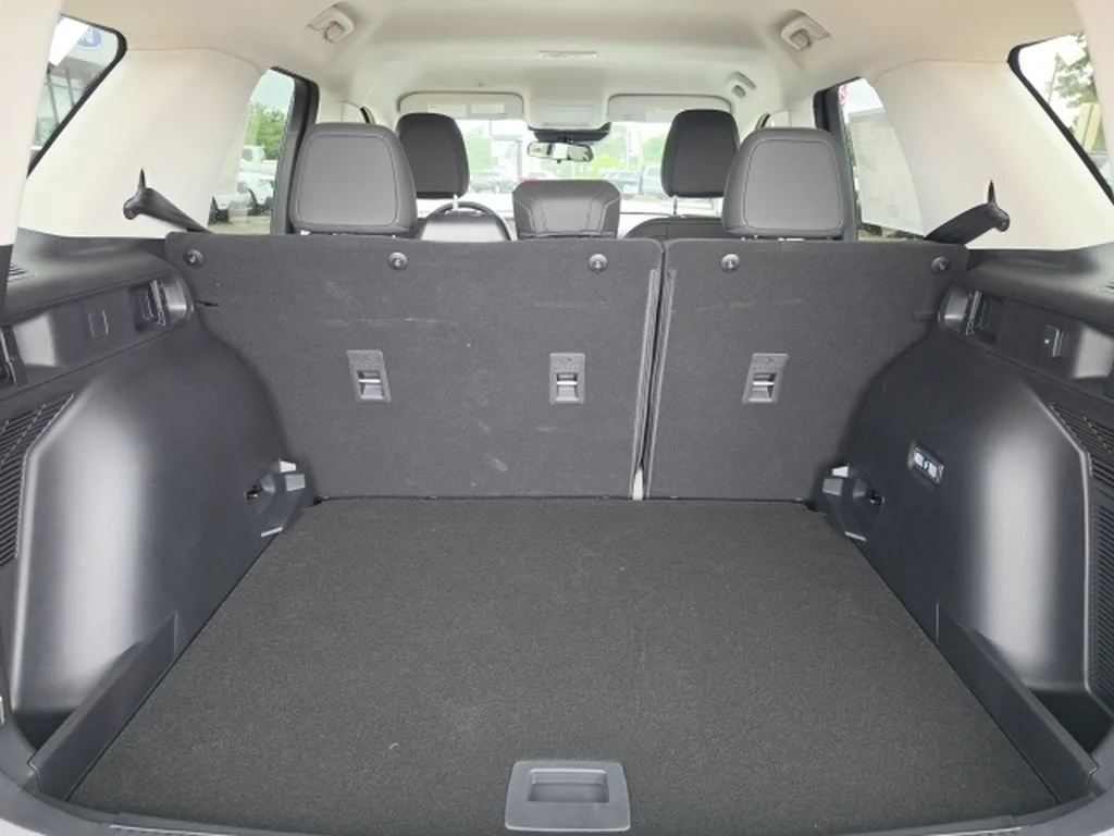 New 2026 Carbonized Gray Metallic Ford Big Bend® image 11