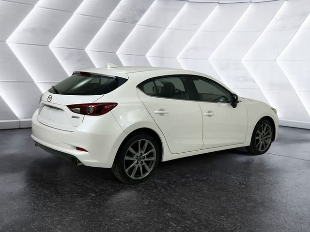 Used 2018 White Mazda Grand Touring image 4