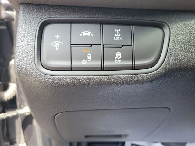 Used 2020 Gray Hyundai SEL image 35