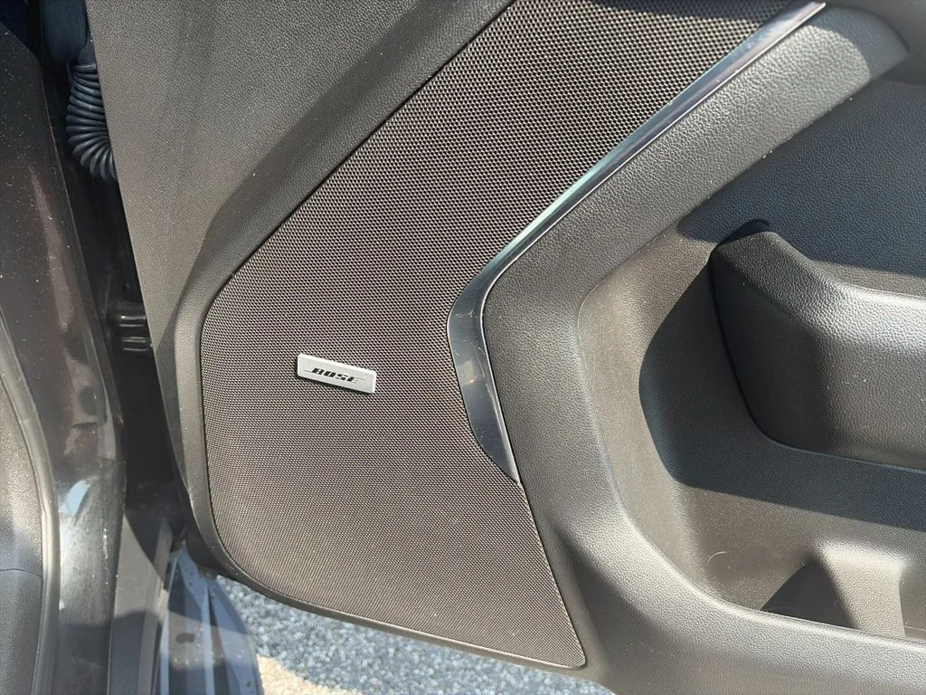 Used 2024 Black Chevrolet Premier image 22