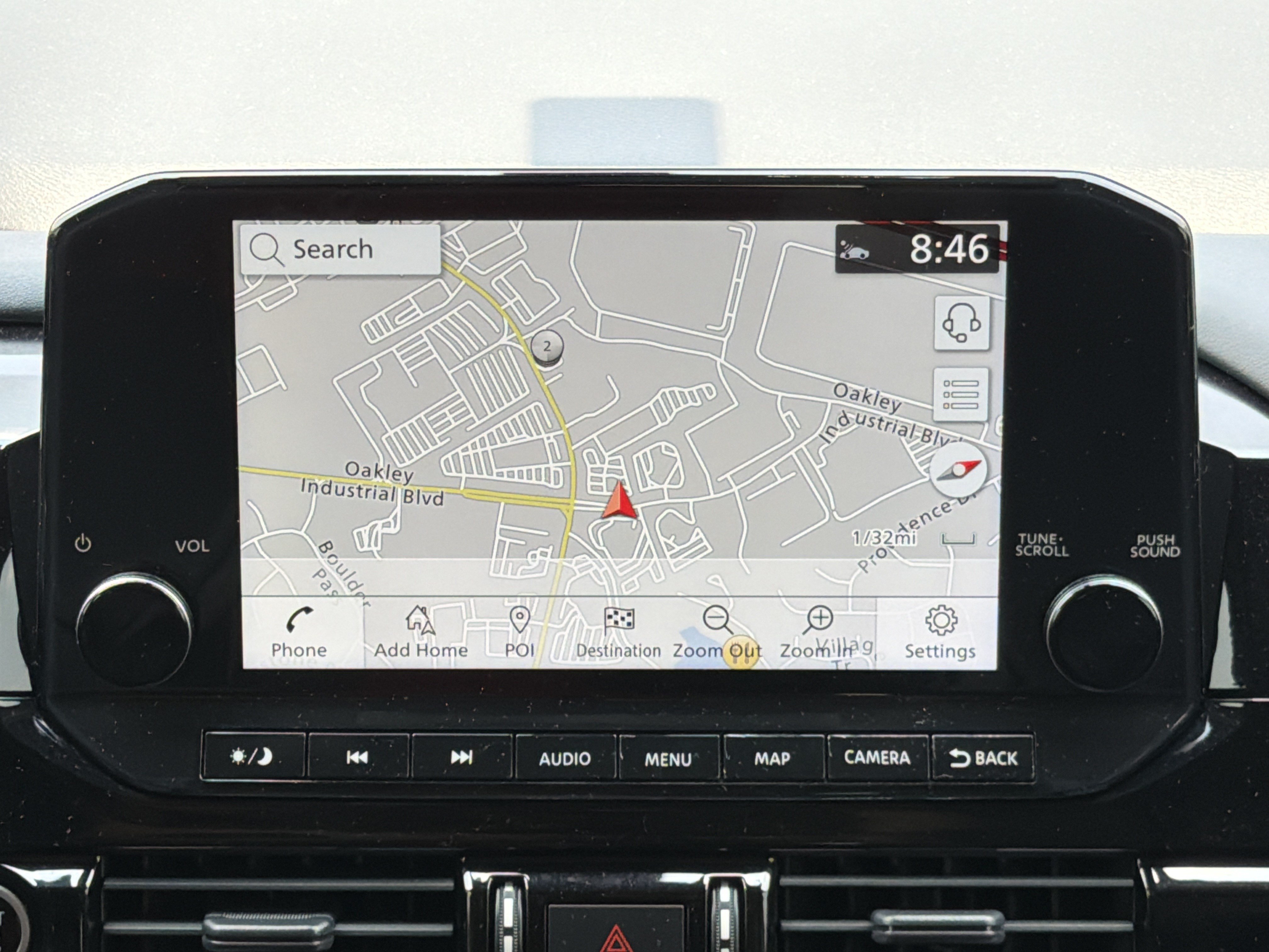 Used 2023 Super Black Nissan Platinum image 4