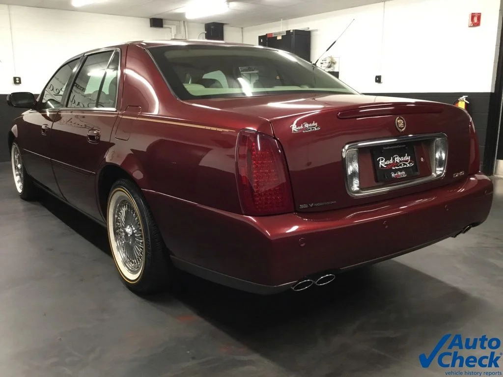 Used 2000 Red Cadillac DHS image 8