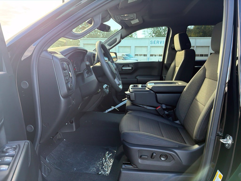 2026 Chevrolet Silverado 1500 Custom - Photo 17
