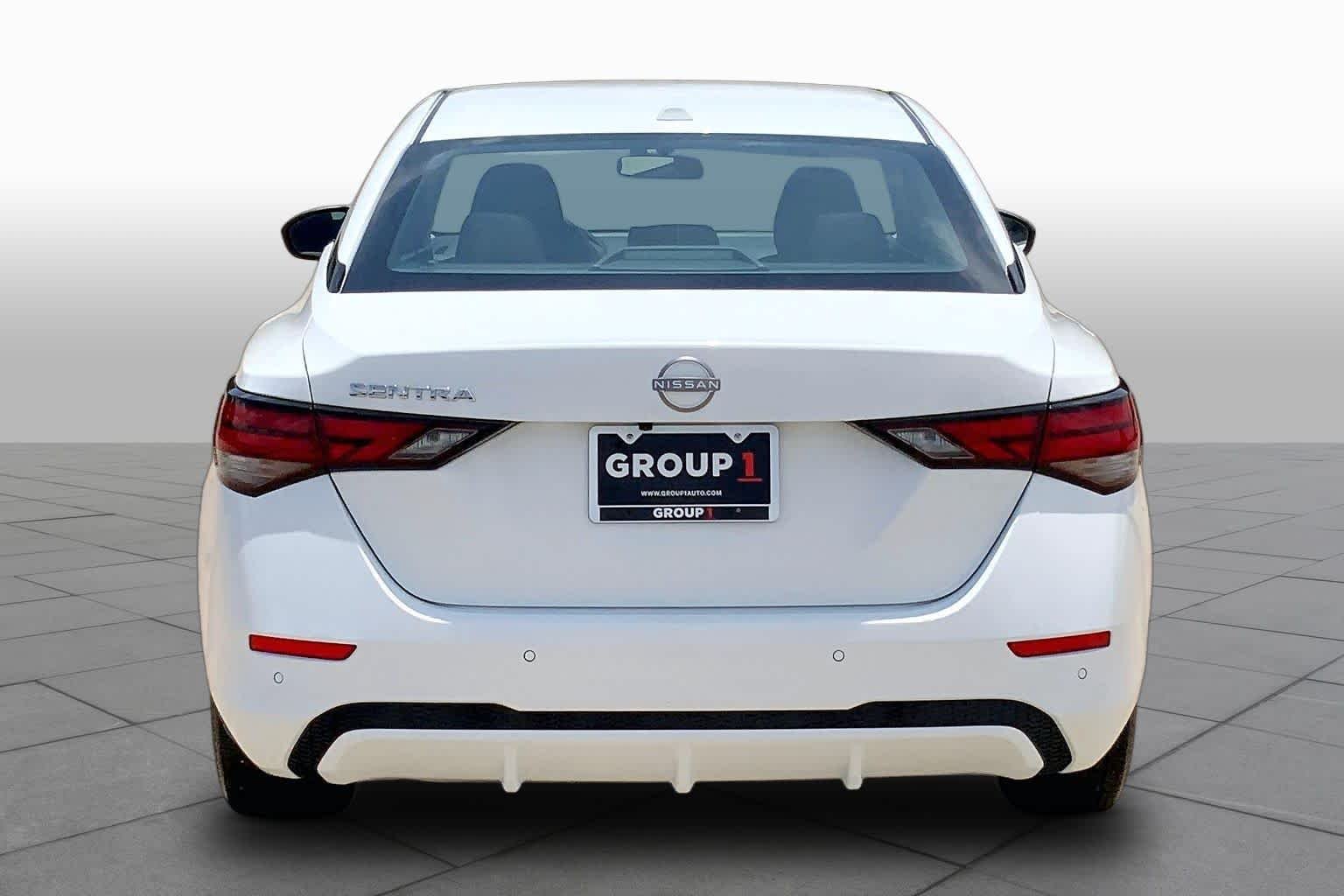 Used 2025 Fresh Powder Nissan SV image 5
