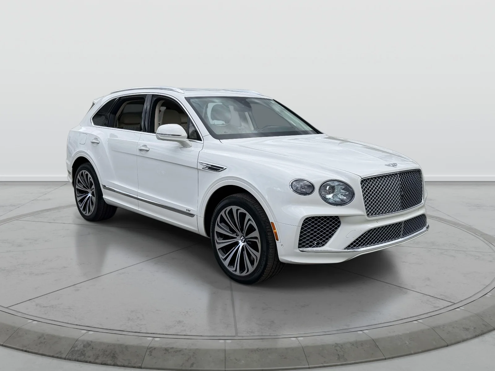 2022 Bentley Bentayga V8's photo