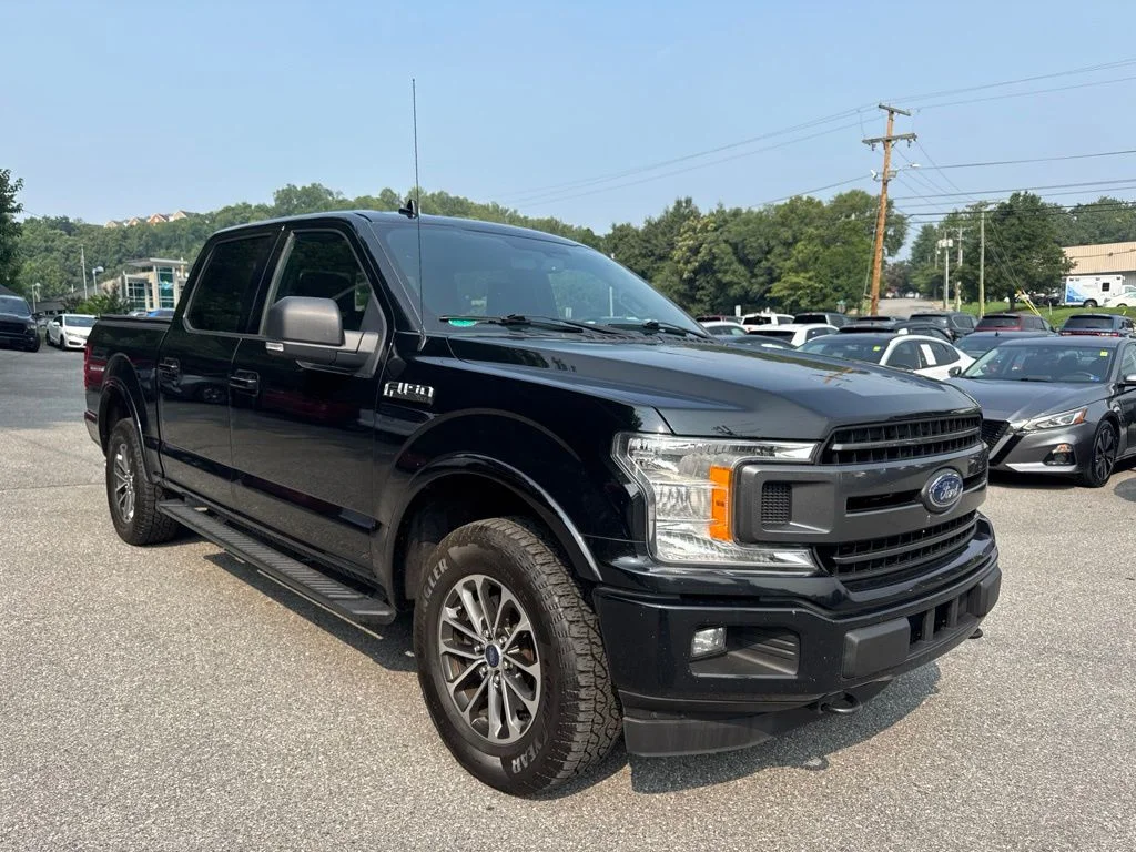 Certified Used 2018 Black Ford XLT image 2