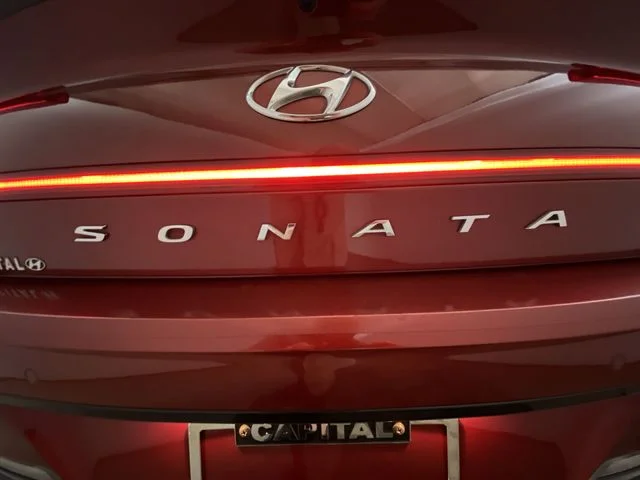 Used 2023 Red Hyundai Limited image 27