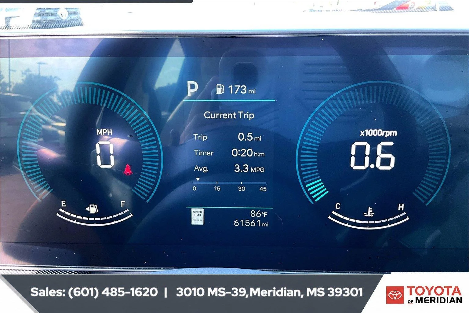 Used 2025 Aero Silver Hyundai SEL image 14
