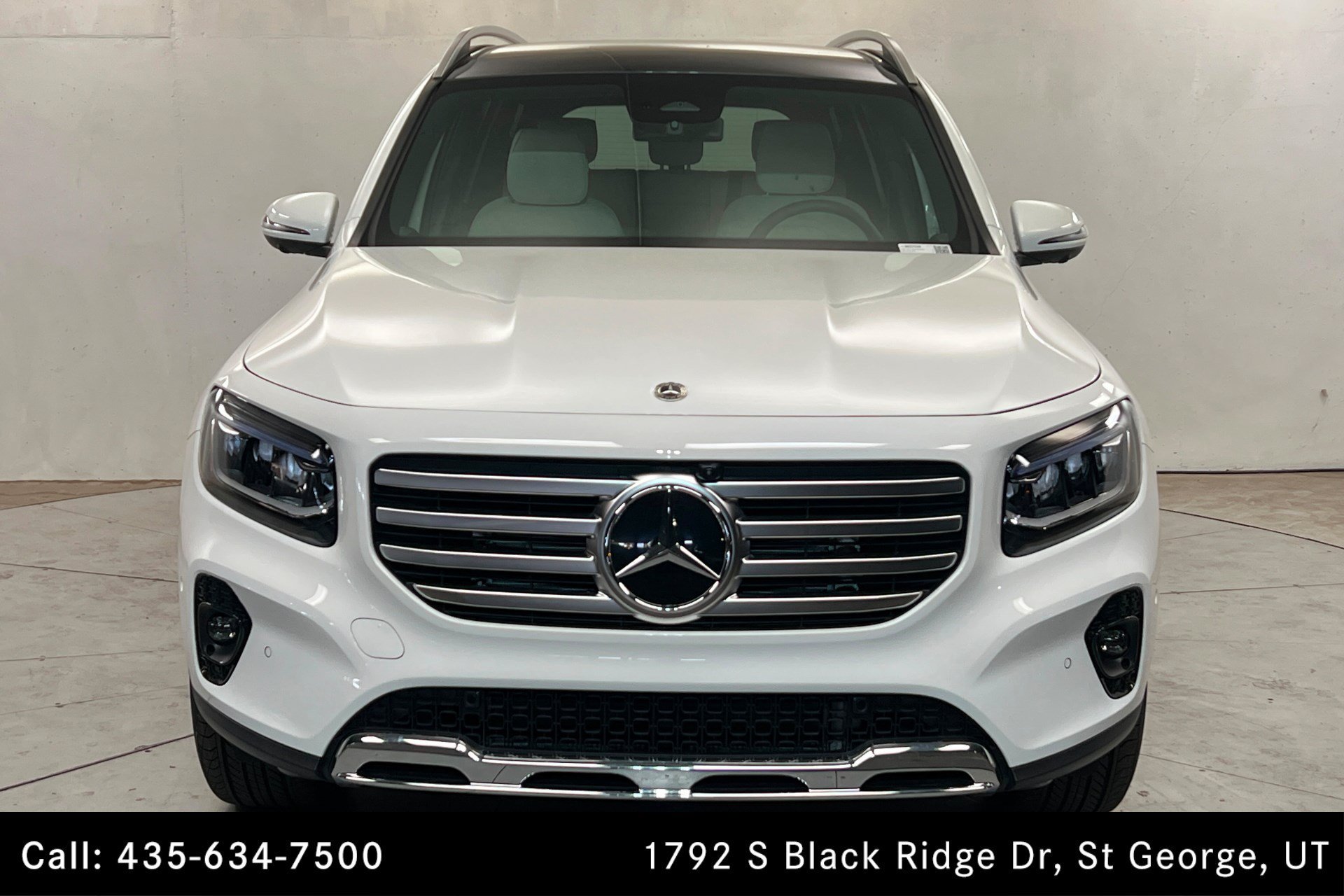 Certified Used 2026 Polar White Mercedes-Benz GLB 250 image 9